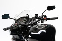 Superbike mit XBar-schwarz-Cockpit