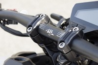 Detail Superbike-Cockpit-livo-XBar