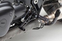 LSL-Fussrastenanlage-W800-links