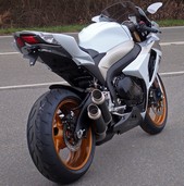 SGSXR1000-094 Seite Schr_g 2