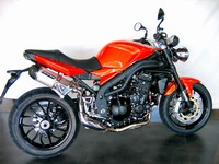 Bodis fuer Street Triple