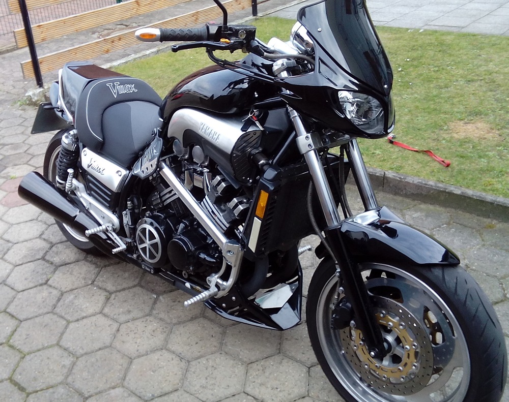 Frontfender 18J fuer Vmax
