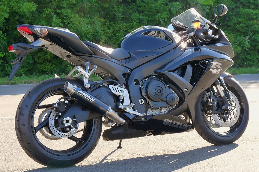 Suzuki GSX-R 600 and 750 GP1